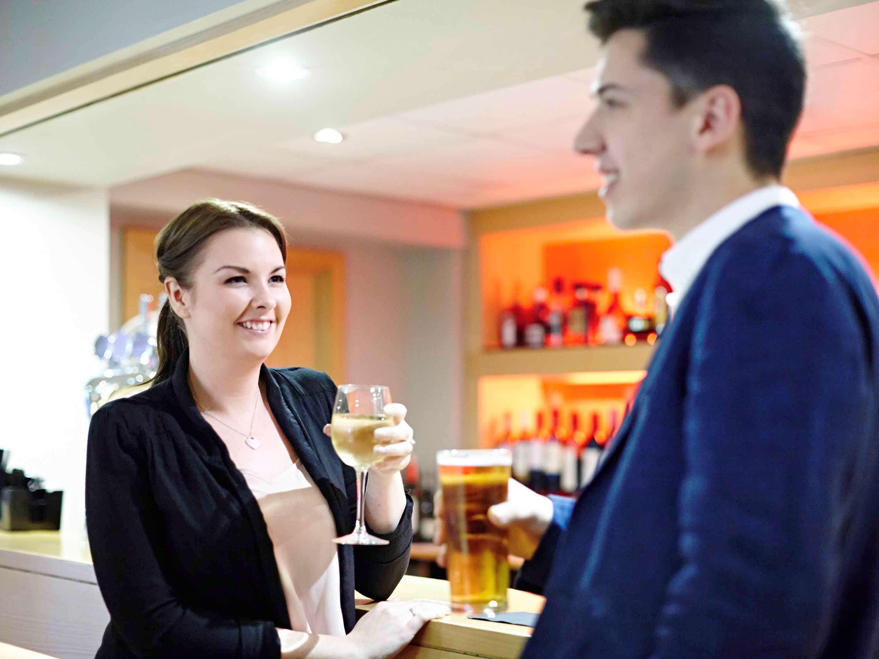 Novotel Wolverhampton City Centre Esterno foto