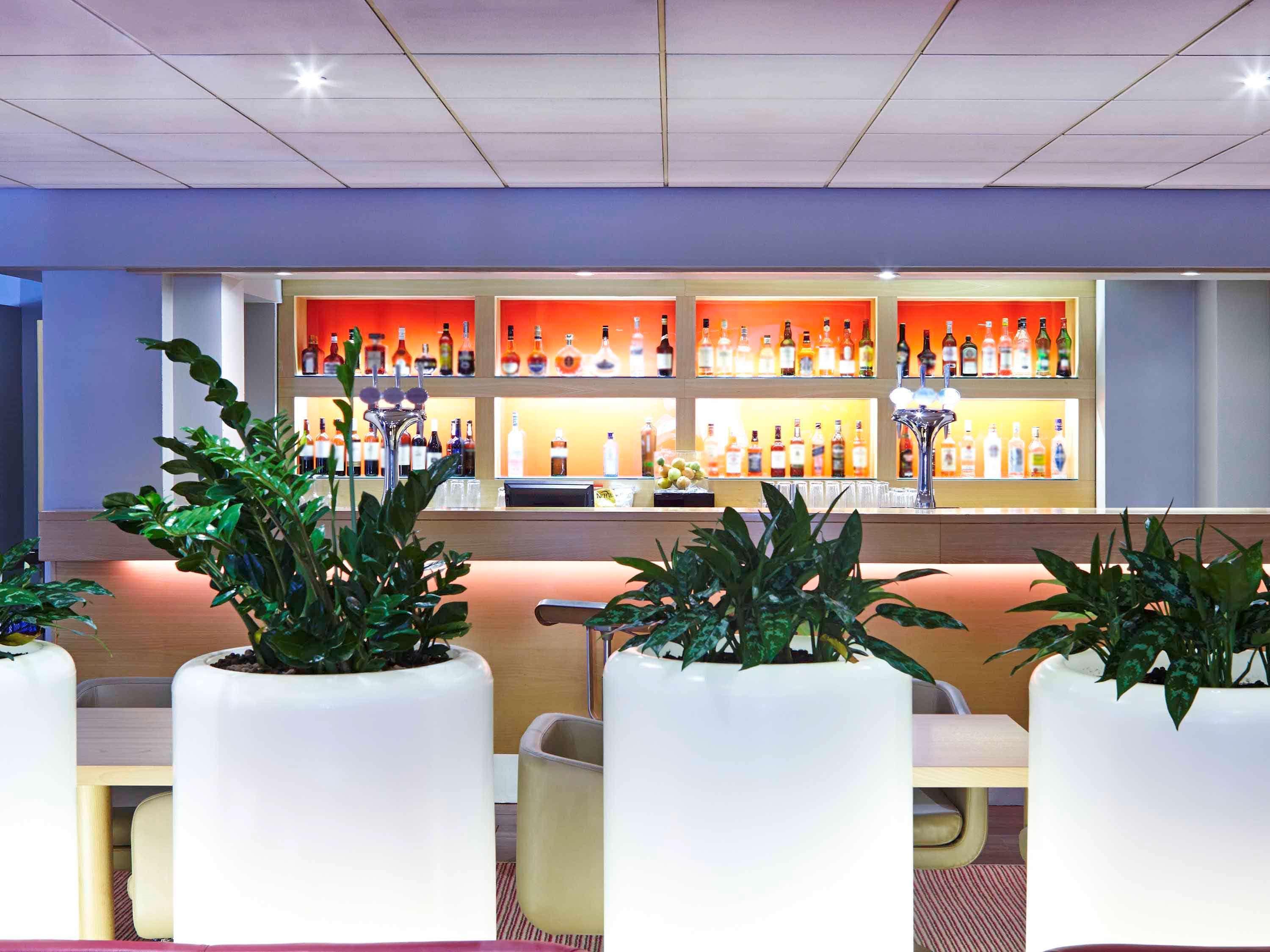 Novotel Wolverhampton City Centre Esterno foto