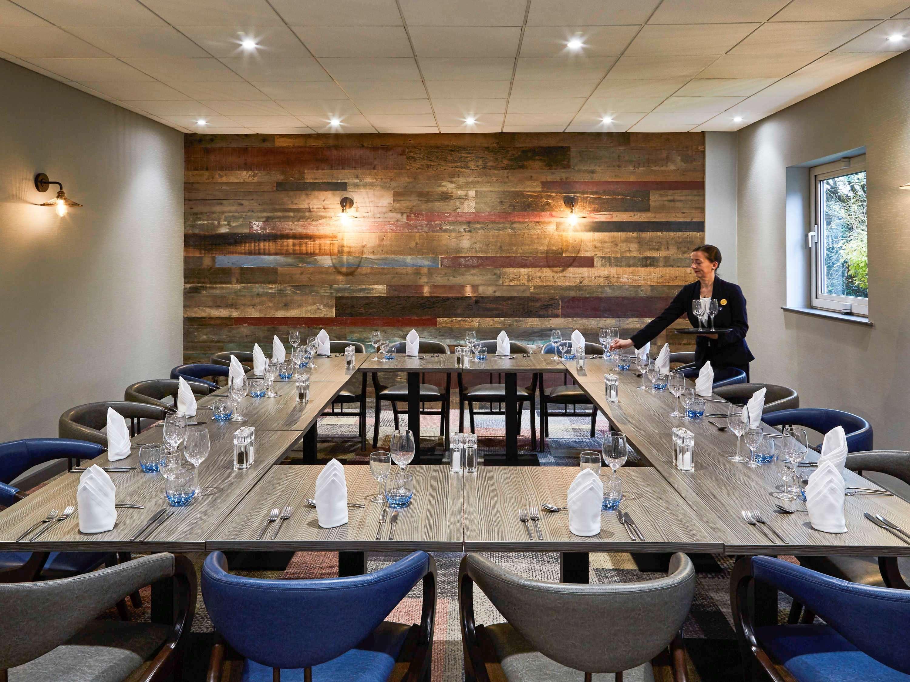 Novotel Wolverhampton City Centre Esterno foto